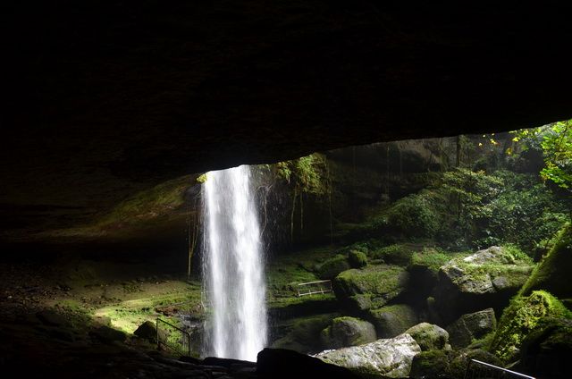air terjun lubuak bulan wisata lima puluh kota