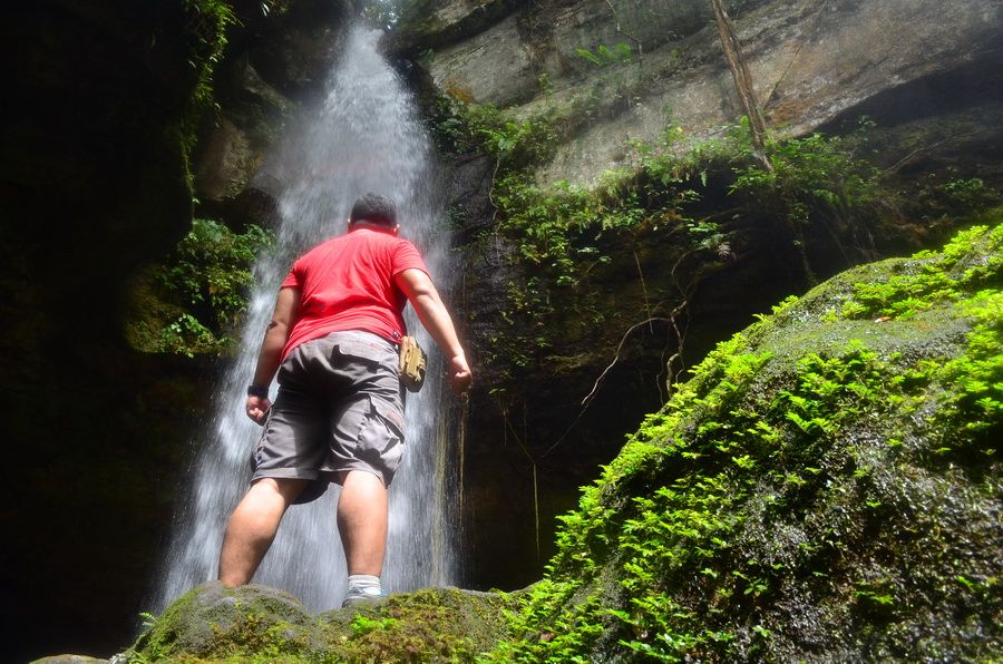 air terjun lubuak bulan wisata lima puluh kota