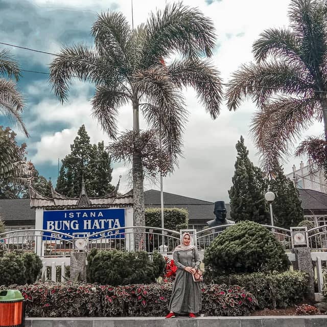 tempat wisata di bukittinggi istana bung hatta