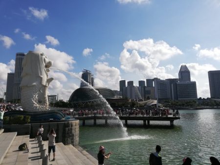 cara naik MRT di Singapura