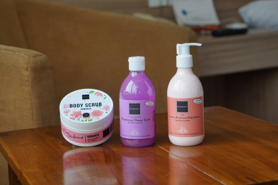 Scarlett Whitening Body Care, Produk Perawatan Tubuh Pria Petualang