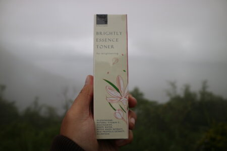 Scarlett Brightly Essence Toner
