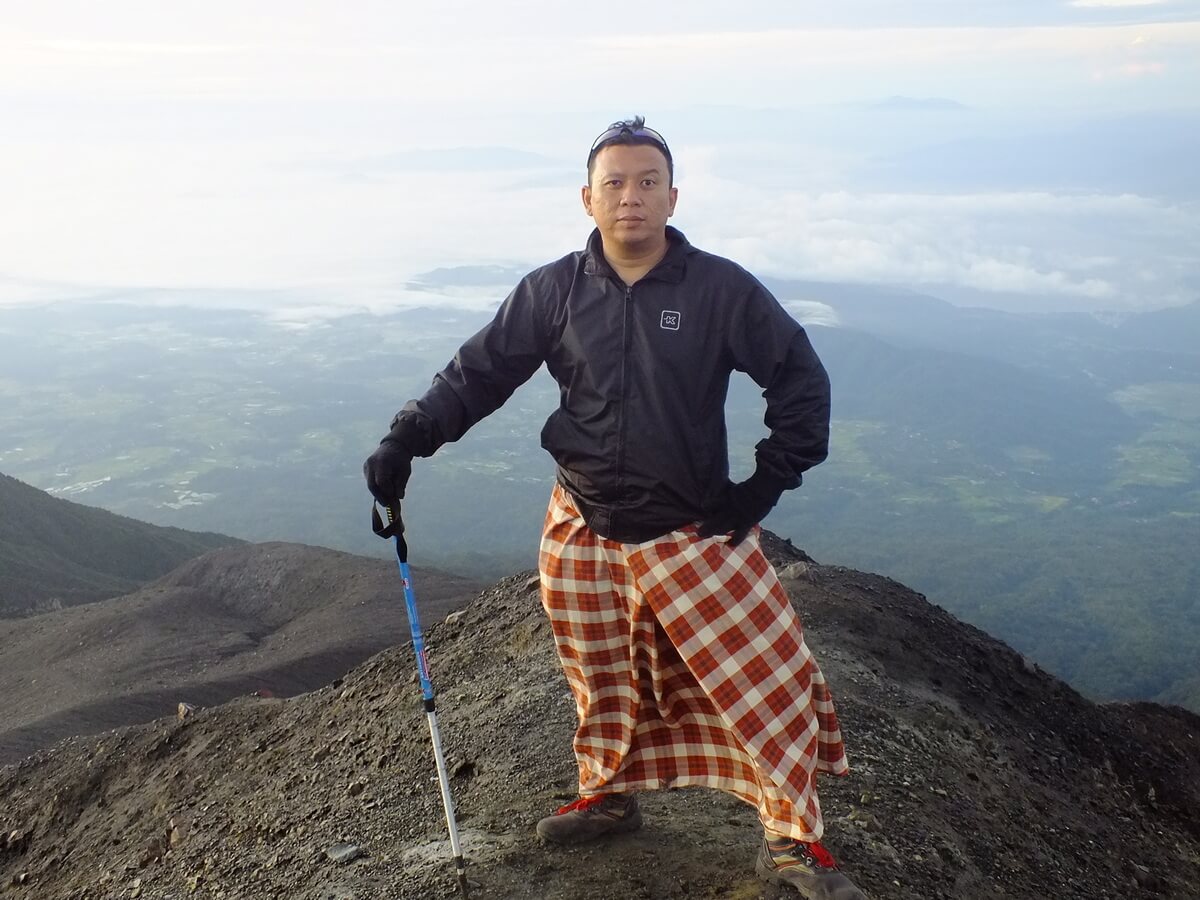 Jangan keliru Ini Beda Trekking dan Hiking yang Harus Diketahui