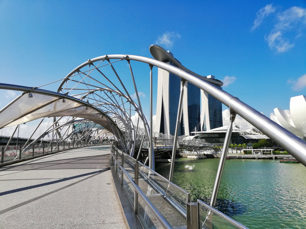 Helix Bridge Singapura