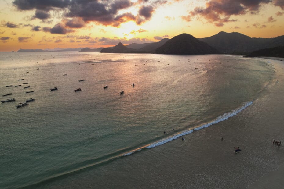 selong belanak beach lombok